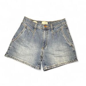 Universal Thread Women’s High Rise Midi Denim Shorts Blue Size 2/26 Casual Summe